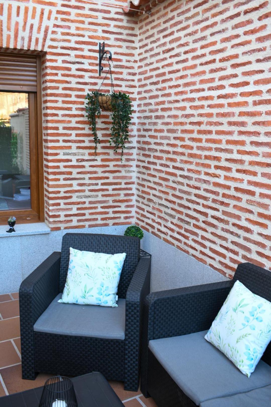 Casa Rural La Real Herreria Madrigal de las Altas Torres Exteriör bild